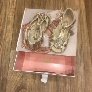 Joyfolie girls dress shoe